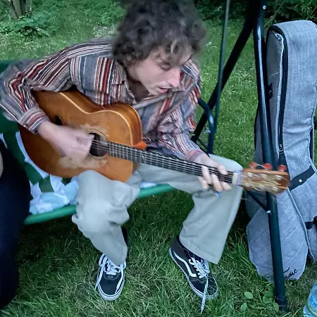 Balazs - In A Area, With Our Own Garden - Next To Metro 4 Station