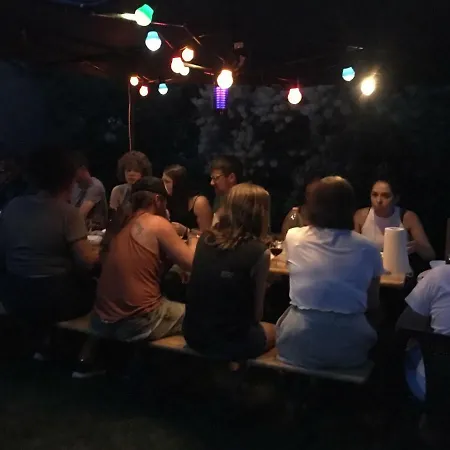 Balazs - In A Area, With Our Own Garden - Next To Metro 4 Station *