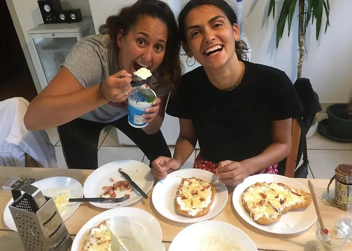 Balazs - In A Area, With Our Own Garden - Next To Metro 4 Station Budapest