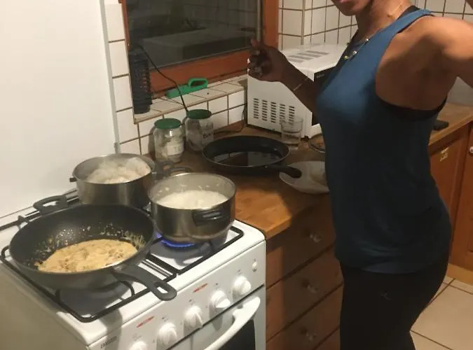 Hostel Balazs - In A Area, With Our Own Garden - Next To Metro 4 Station *