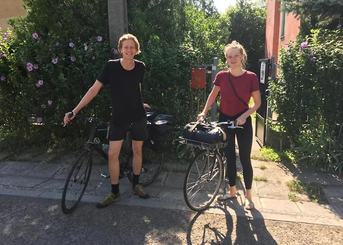 Balazs - In A Area, With Our Own Garden - Next To Metro 4 Station Budapest